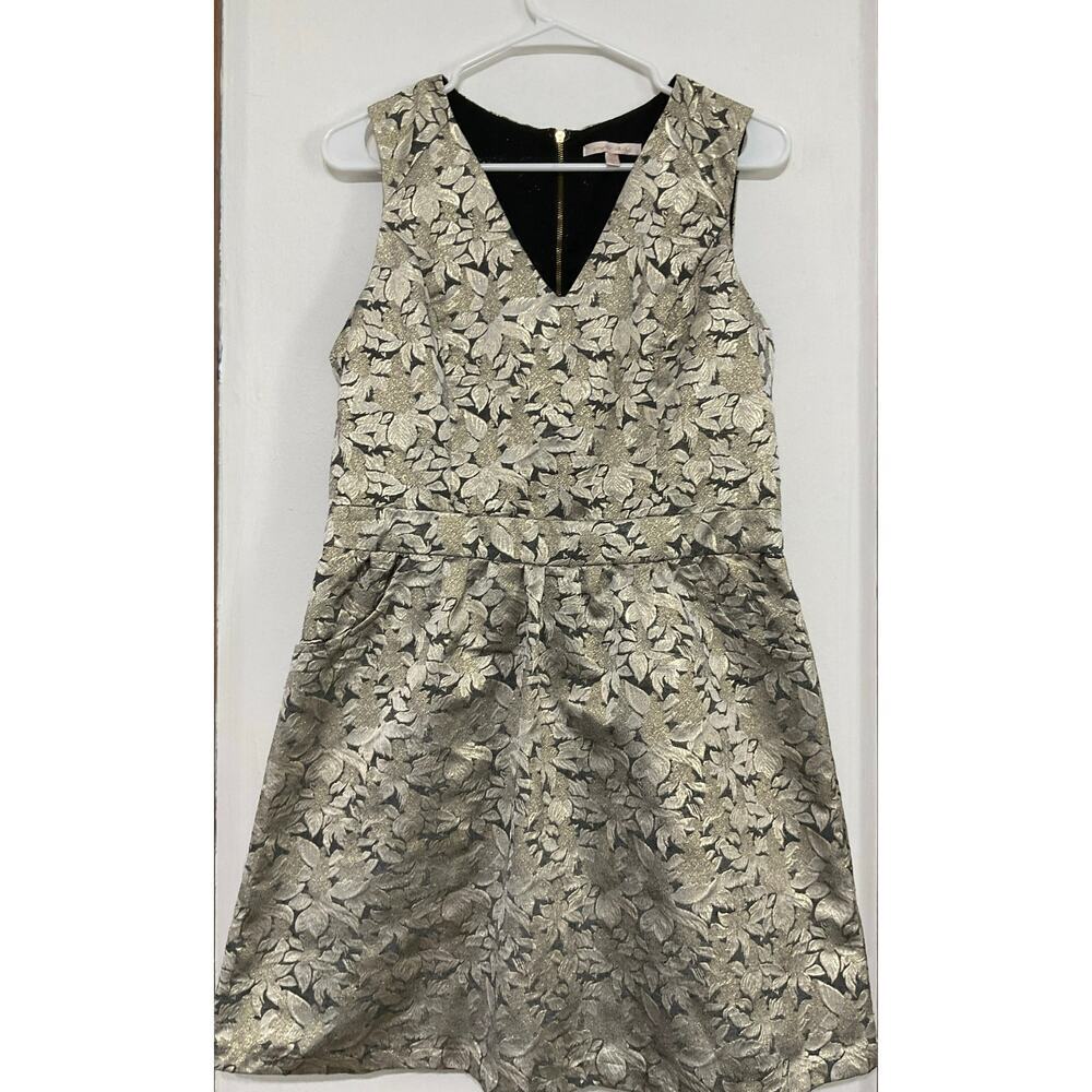 Under Skies Gold Leaves Cocktail Mini Dress Sz Large Sleeveless V-Neck Metallic - Picture 3 of 8